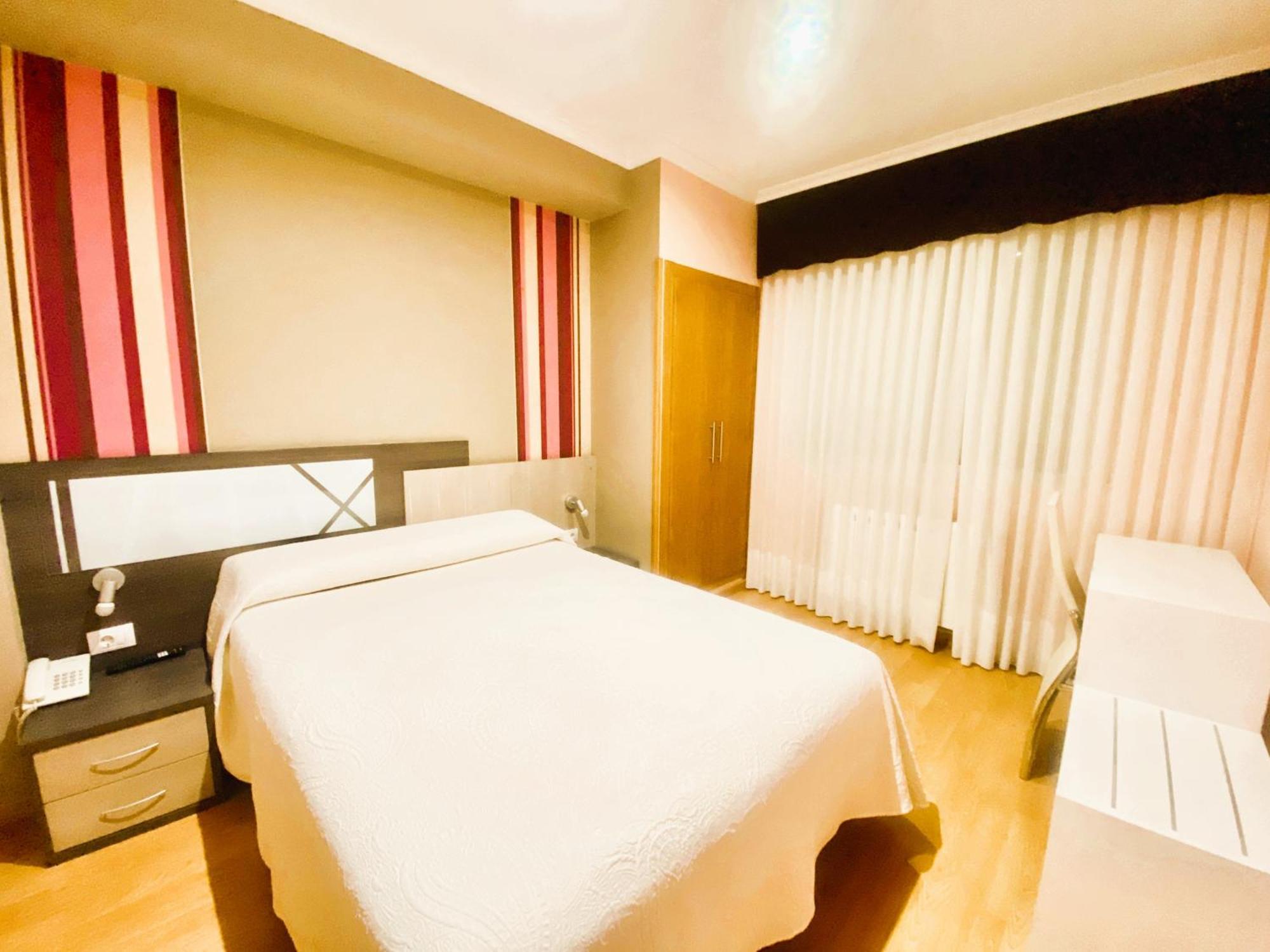 Hotel Spa Galatea ブレーラ エクステリア 写真